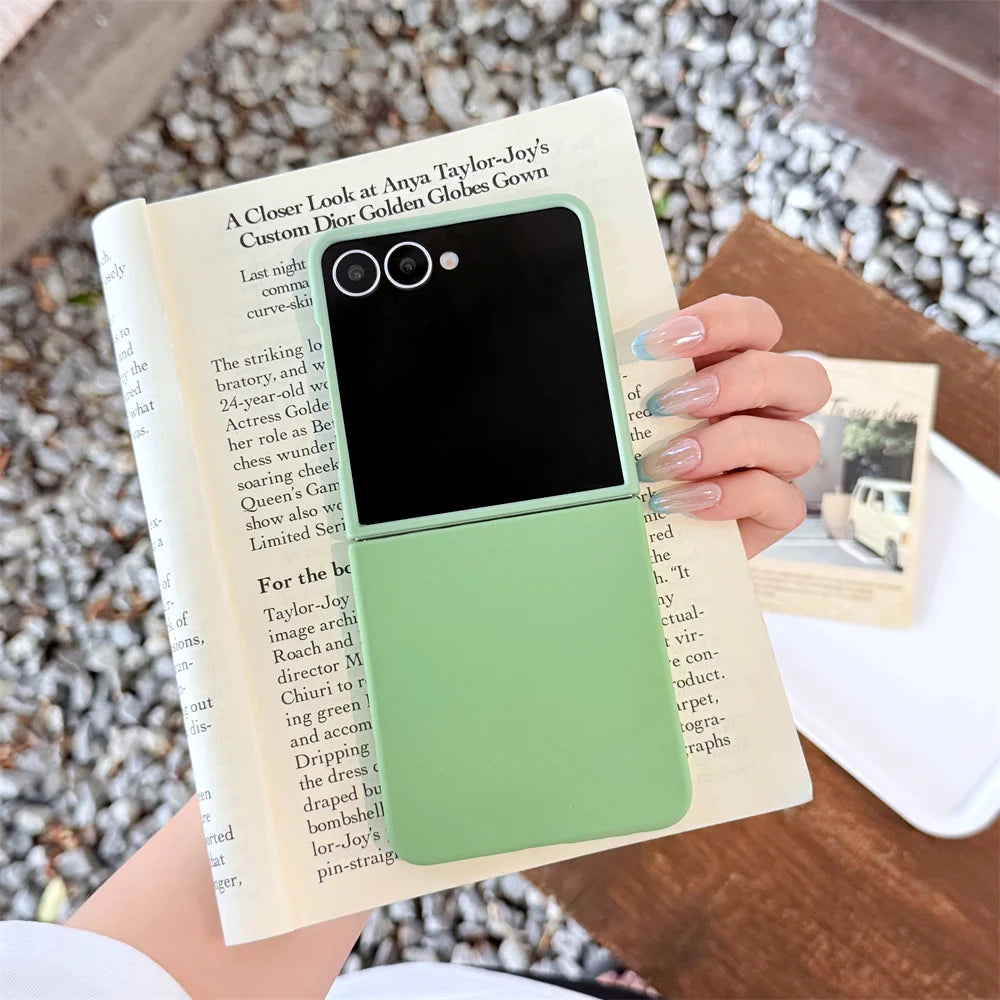 Liquid Silicone Matte Soft Phone Case for Samsung Galaxy Z Flip 7 Flip6 Flip5 Flip7 FE Protective Shockproof Cover for Z Flip 7