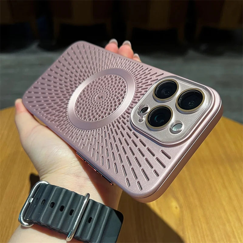Heat dissipation mesh magnetic case - product image