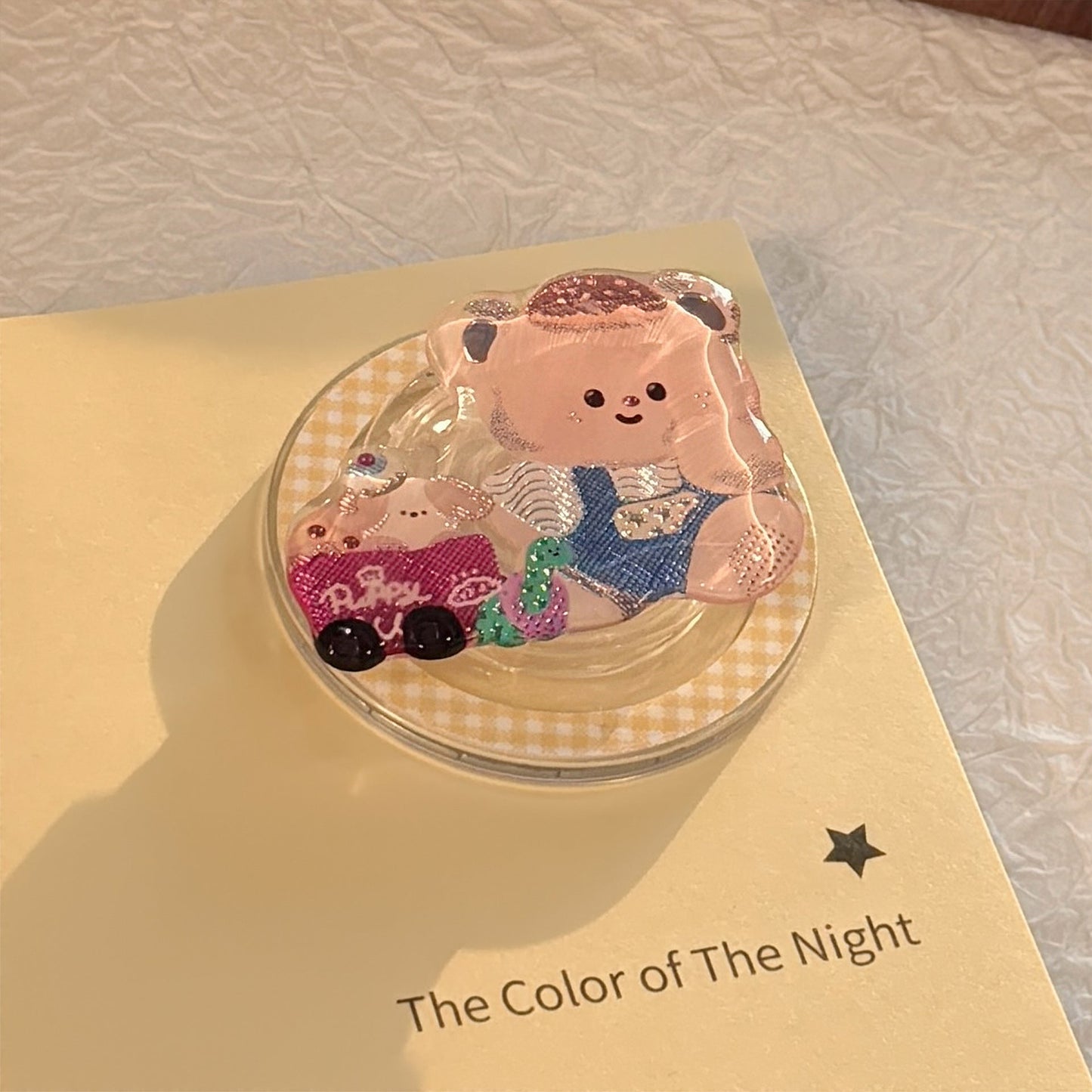 Gilt color illustration for Magsafe magnetic bracket personalized cartoon mobile phone airbag bracket telescopic portable