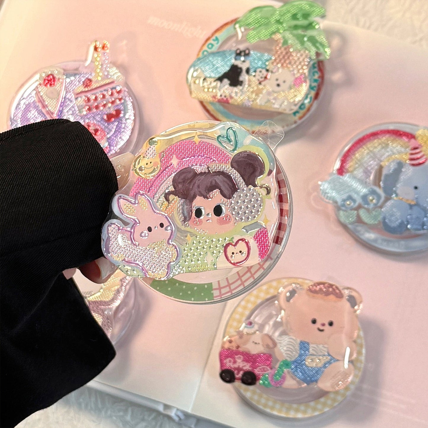 Gilt color illustration for Magsafe magnetic bracket personalized cartoon mobile phone airbag bracket telescopic portable