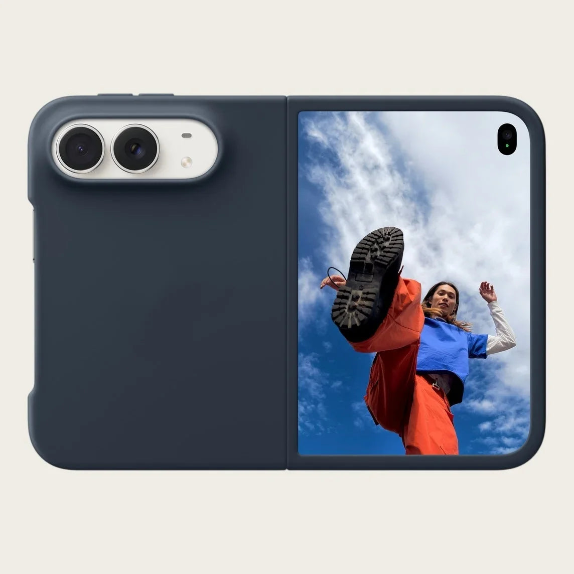 New original liquid silicone magnetic suction shell for iPhone Duo, suitable for Magsafe wireless charging protective cover