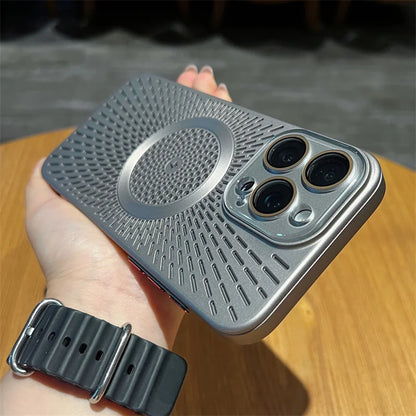 Heat dissipation mesh magnetic case - product image