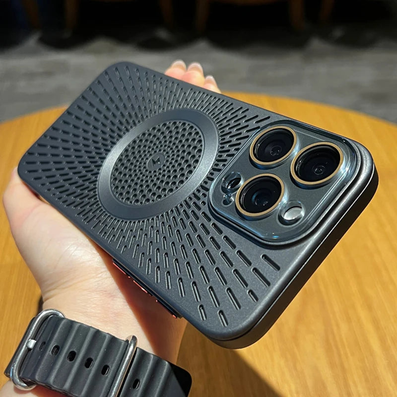 Heat dissipation mesh magnetic case - product image