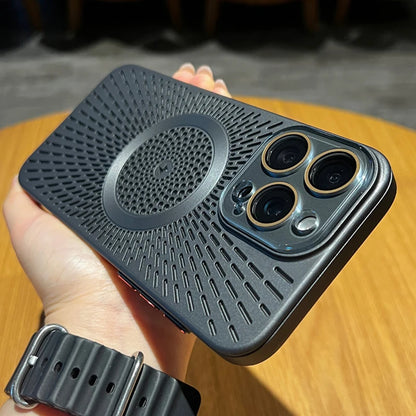 Heat dissipation mesh magnetic case - product image