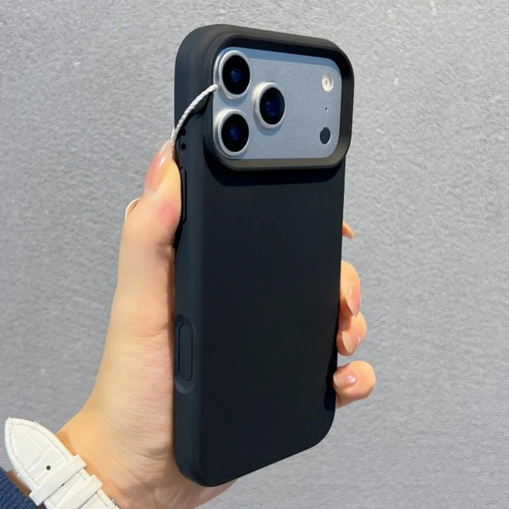 Liquid silicone magnetic wireless charging case - product image