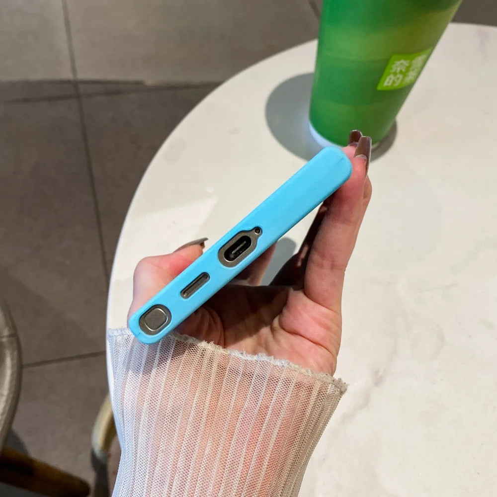 Luxury matte magnetic wireless charging pc shockproof case - product image