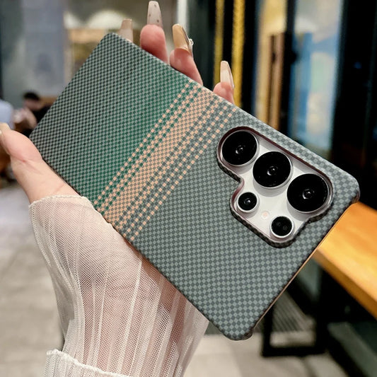 Slim carbon fiber magsafe magnetic shockproof hard case - product image